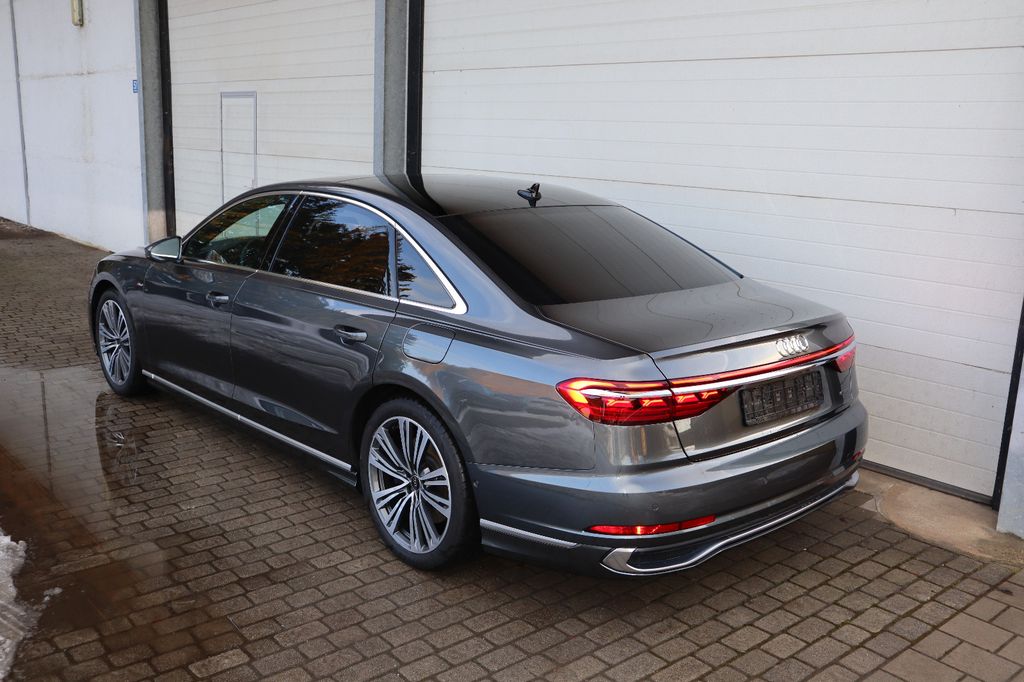 Audi A8 2024