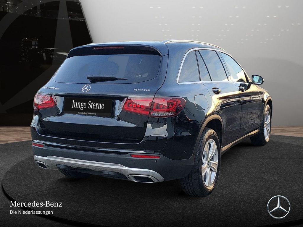 Mercedes-Benz GLC 300 2021