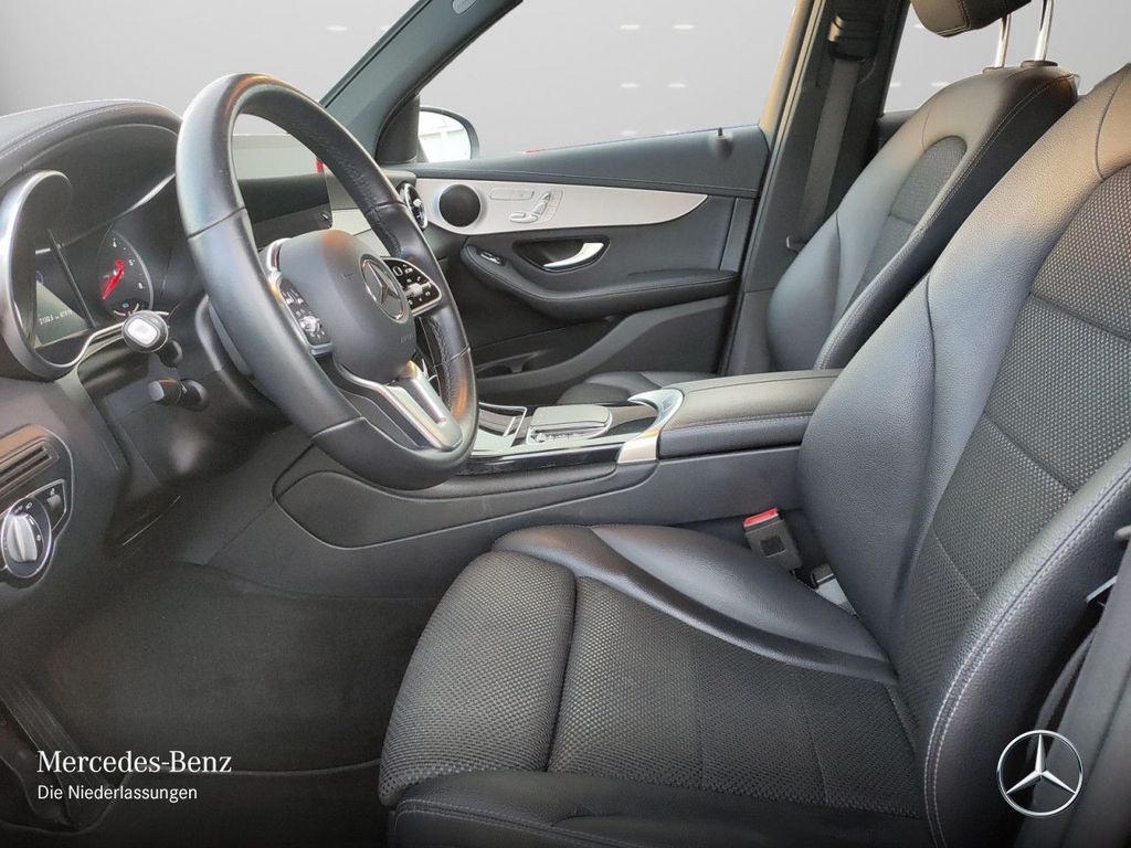 Mercedes-Benz GLC 300 2021