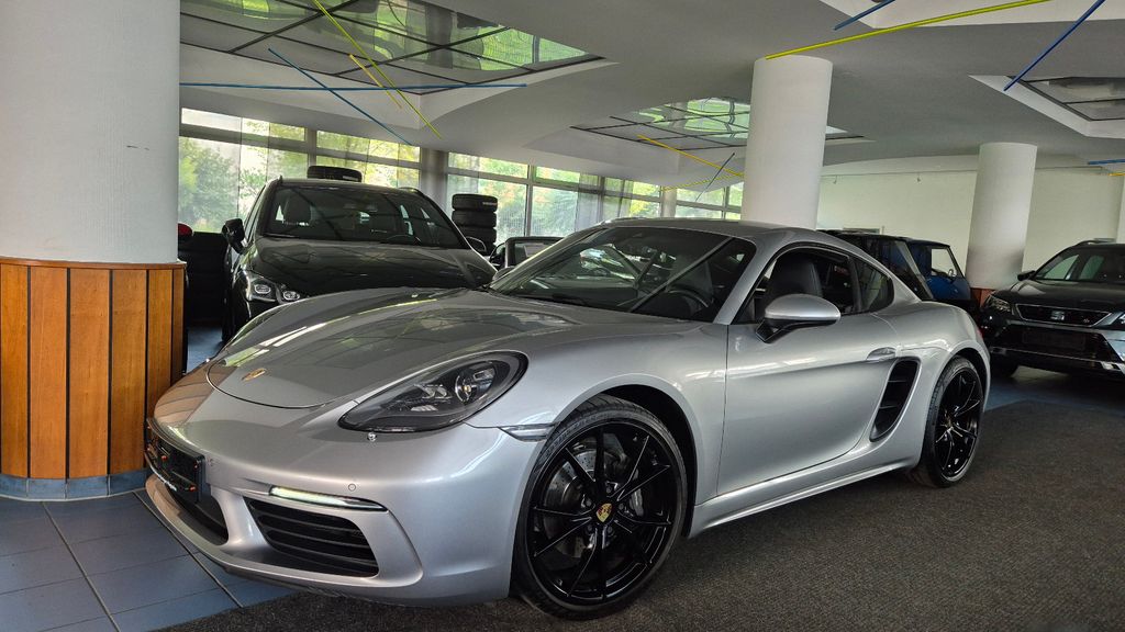 Porsche Cayman 2019