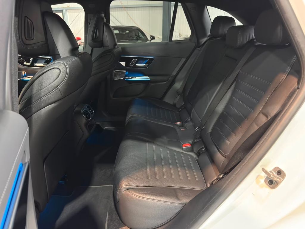 Mercedes-Benz GLC 220 2023