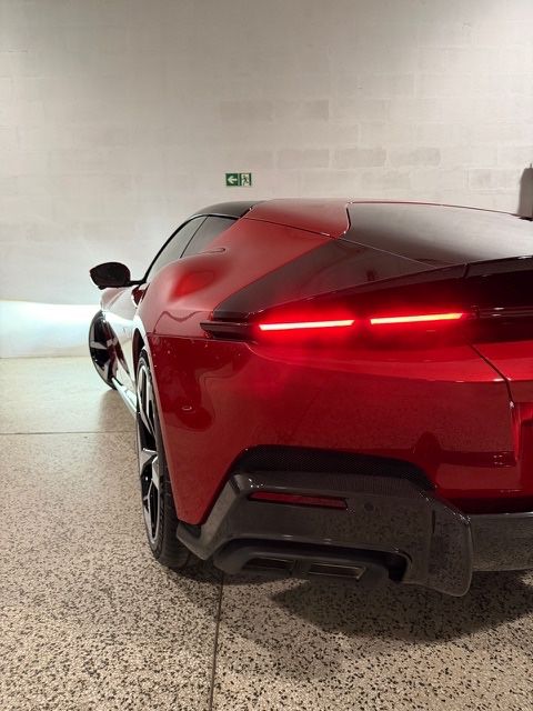 Ferrari 12Cilindri 2025