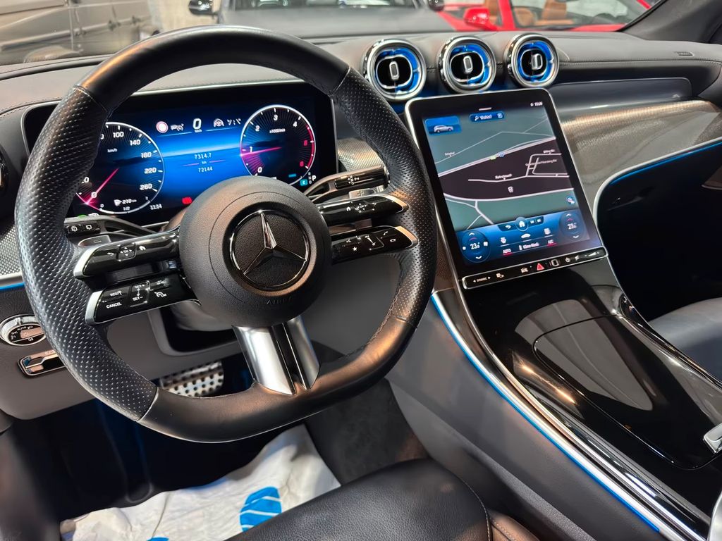 Mercedes-Benz GLC 220 2023