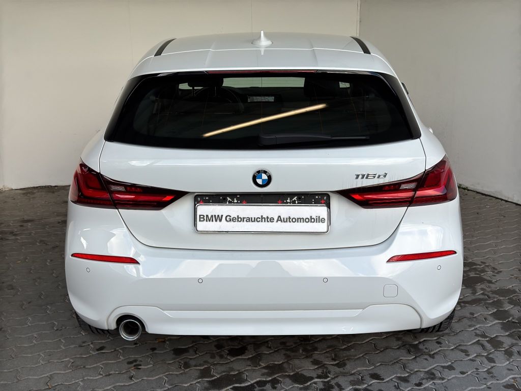 BMW 116 2022