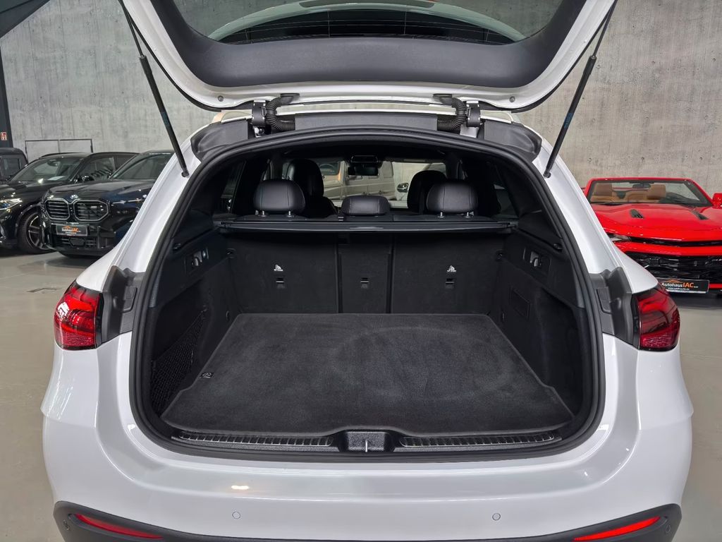 Mercedes-Benz GLC 220 2023