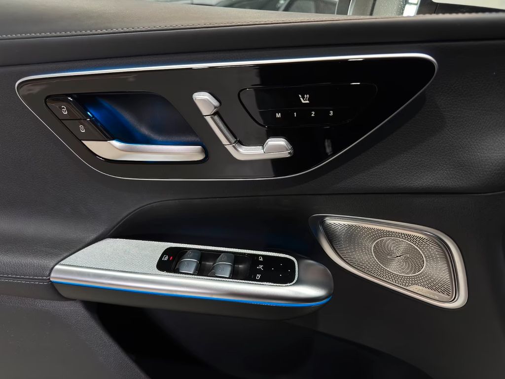 Mercedes-Benz GLC 220 2023