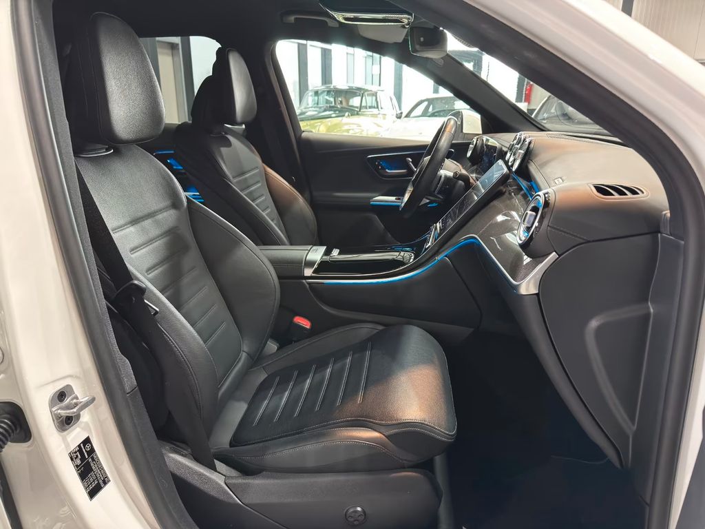 Mercedes-Benz GLC 220 2023