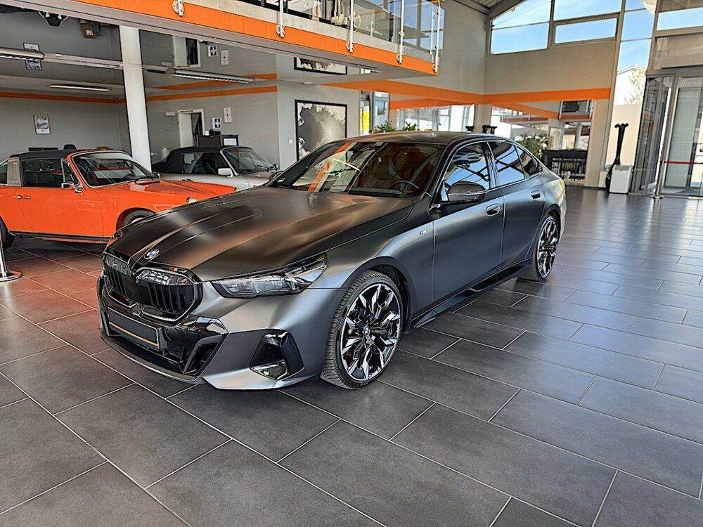 BMW 520 2023