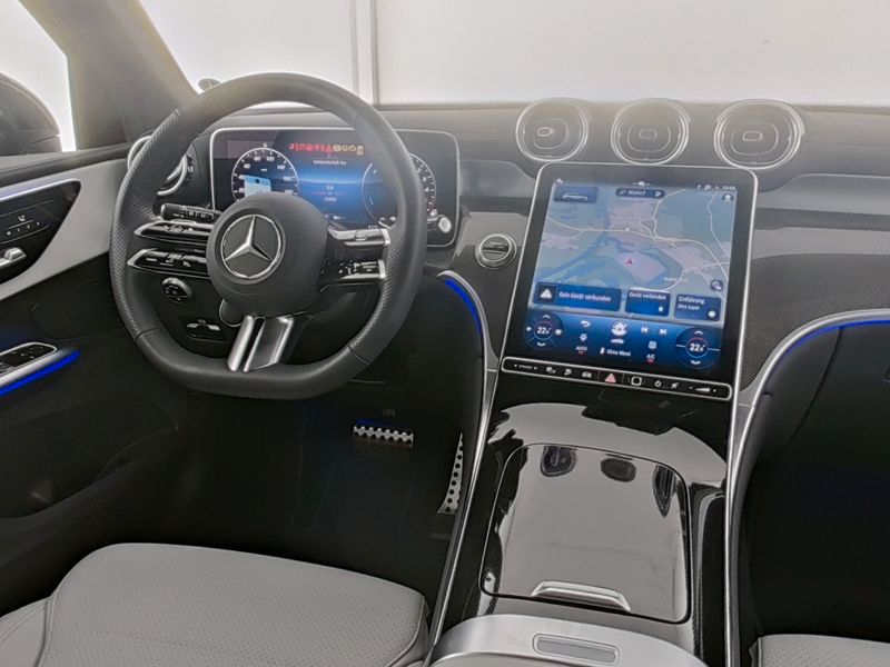 Mercedes-Benz GLC 300 2025