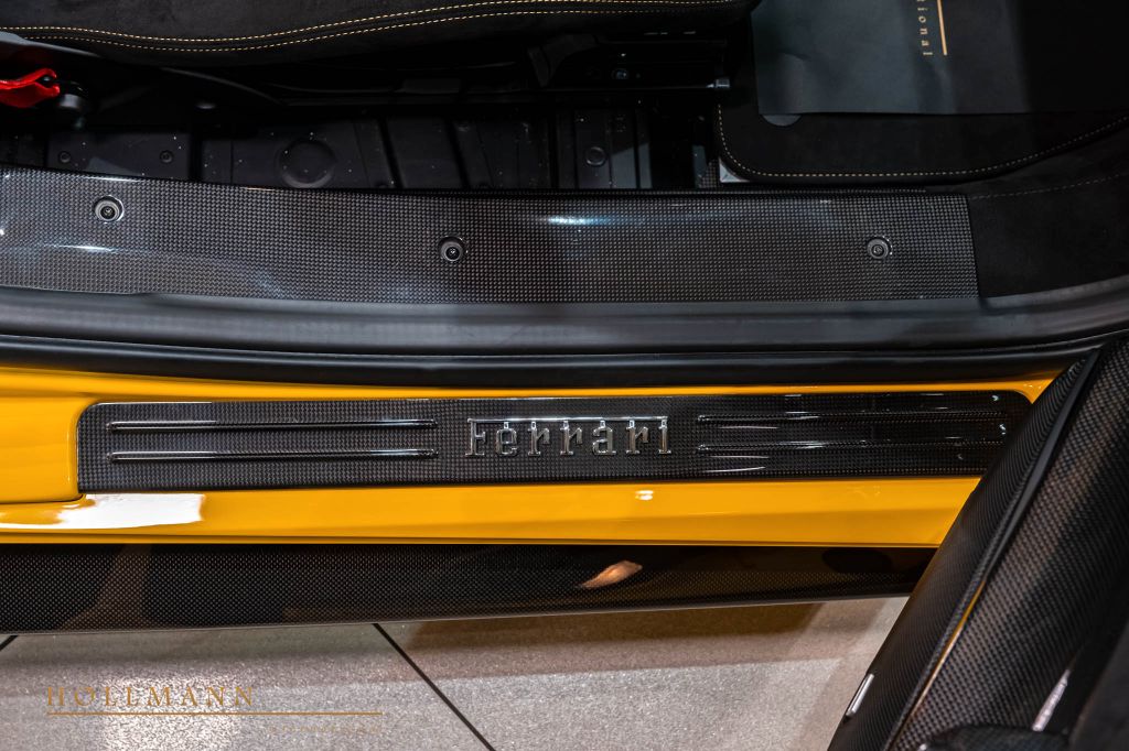 Ferrari 488 Pista 2020