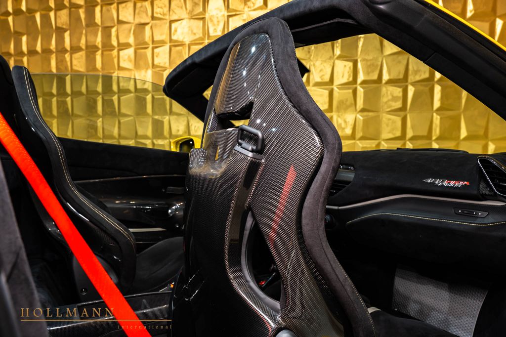 Ferrari 488 Pista 2020