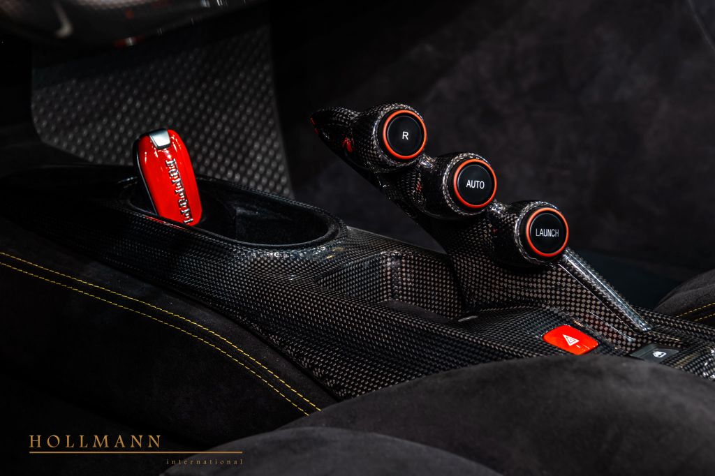 Ferrari 488 Pista 2020