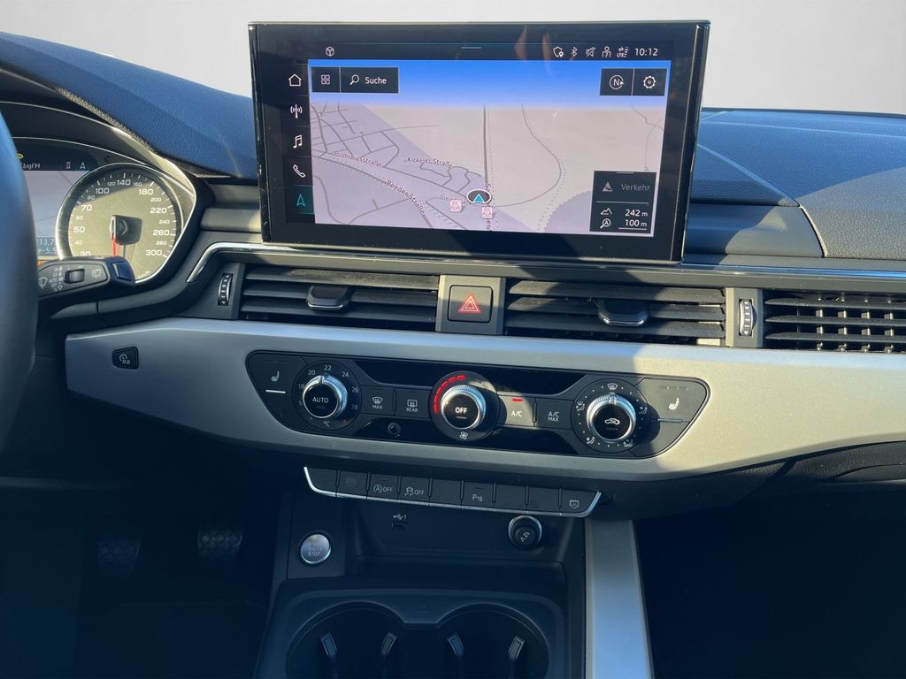 Audi A4 2022