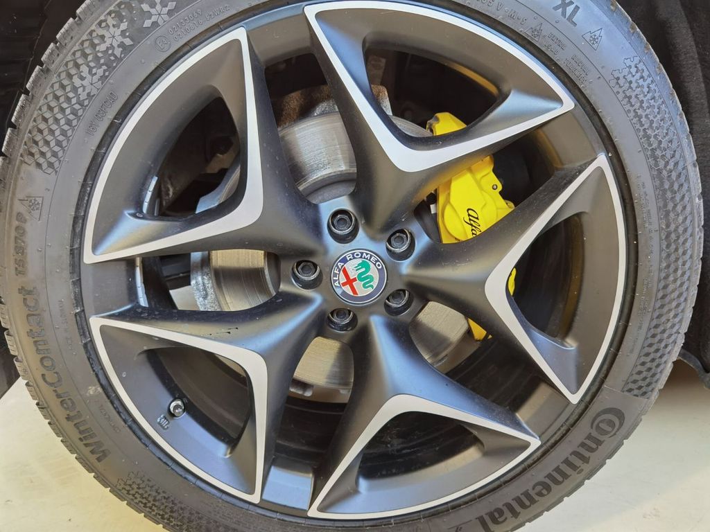 Alfa Romeo Stelvio 2020