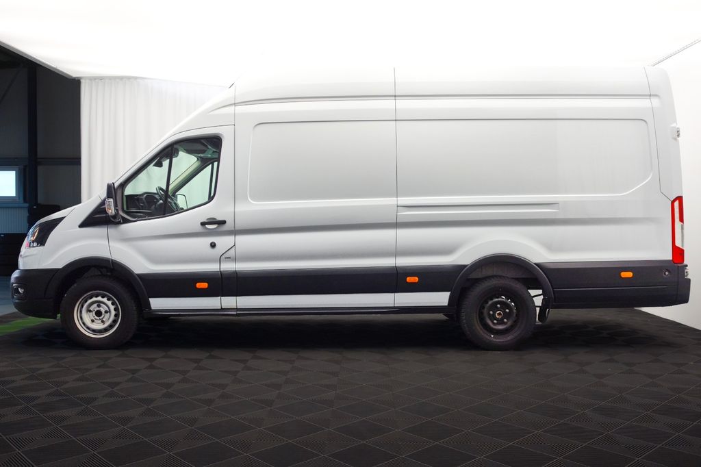 Ford Transit 2023