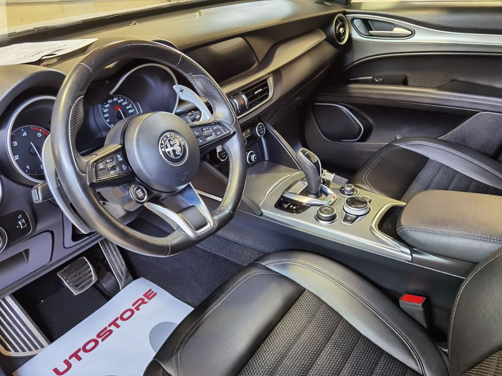 Alfa Romeo Stelvio 2020