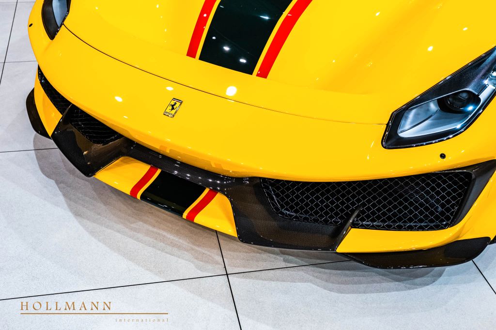 Ferrari 488 Pista 2020