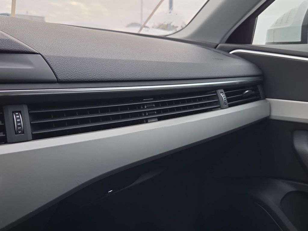 Audi A4 2022