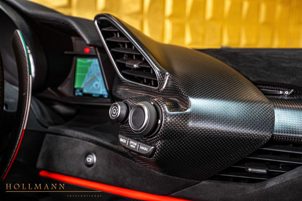 Ferrari 488 Pista 2020