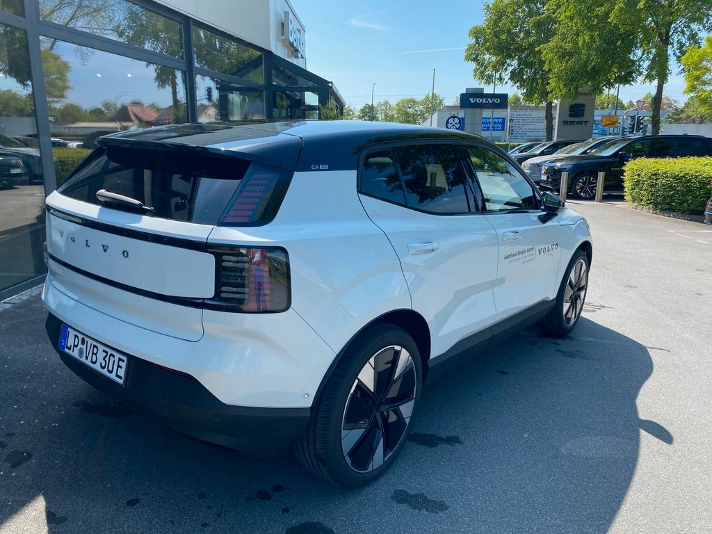 Volvo EX30 2025