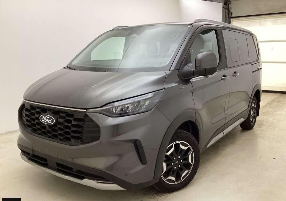 Ford Tourneo Custom 2025