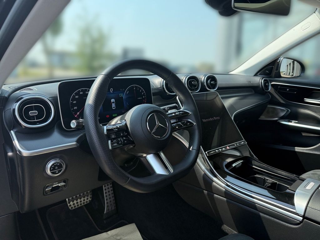 Mercedes-Benz C 300 2024