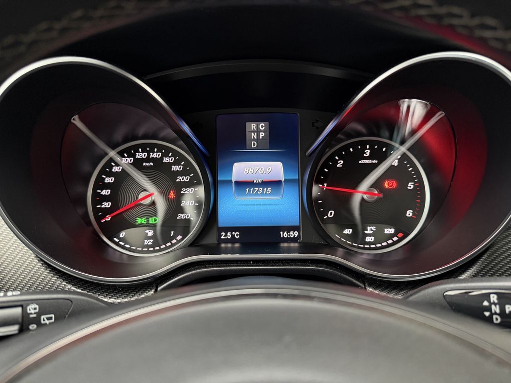 Mercedes-Benz V 300 2022