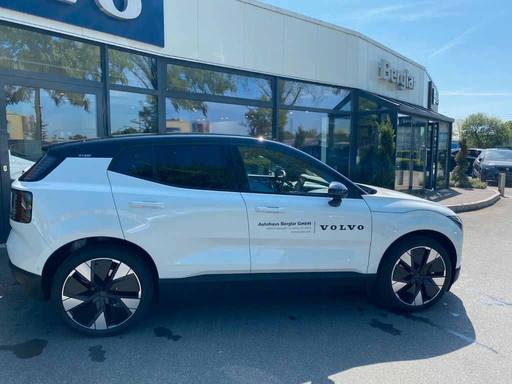 Volvo EX30 2025