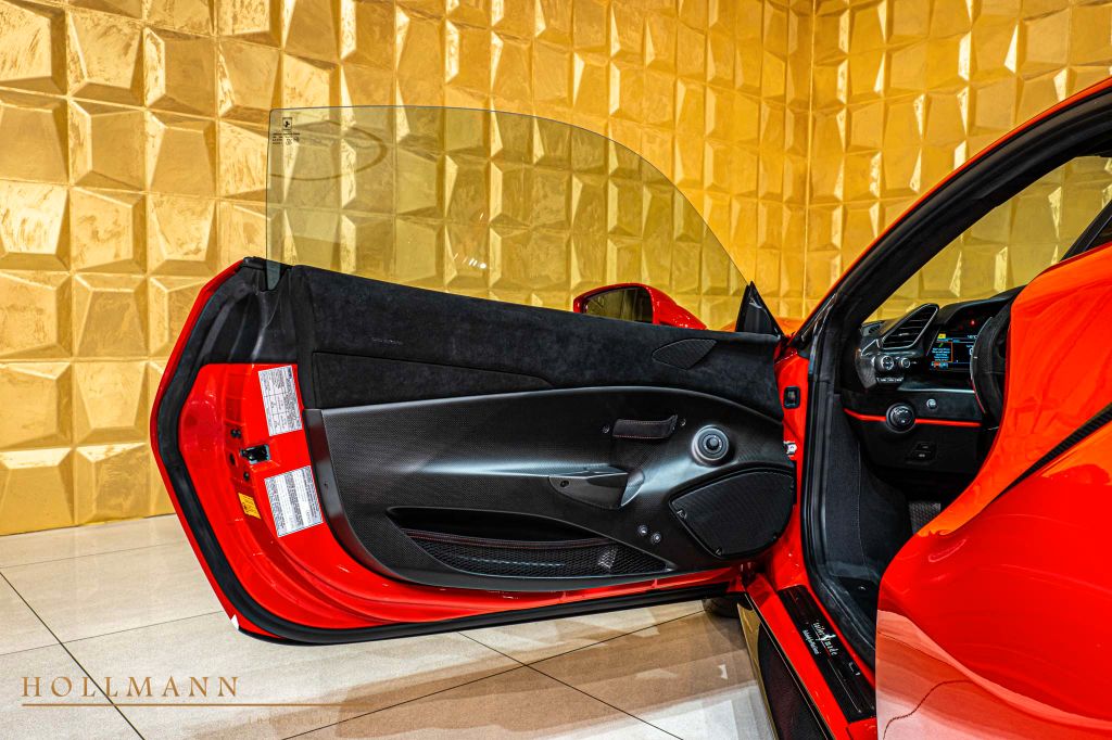 Ferrari 488 Pista 2020