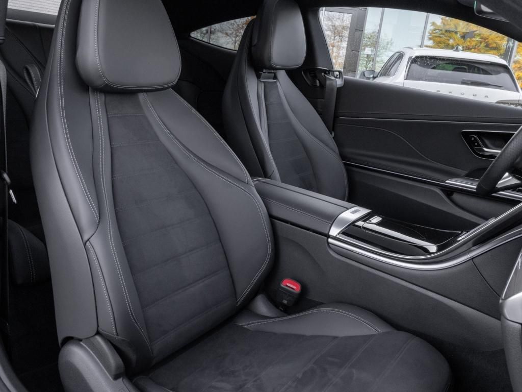 Mercedes-Benz CLE 200 2024