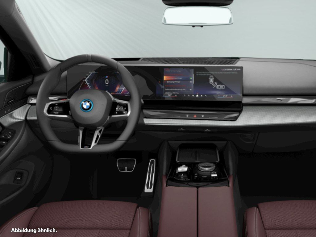 BMW i5 2024