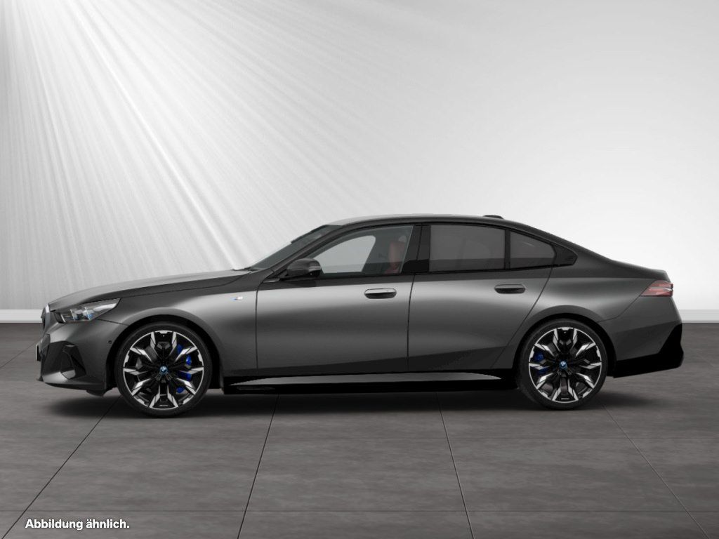 BMW i5 2024