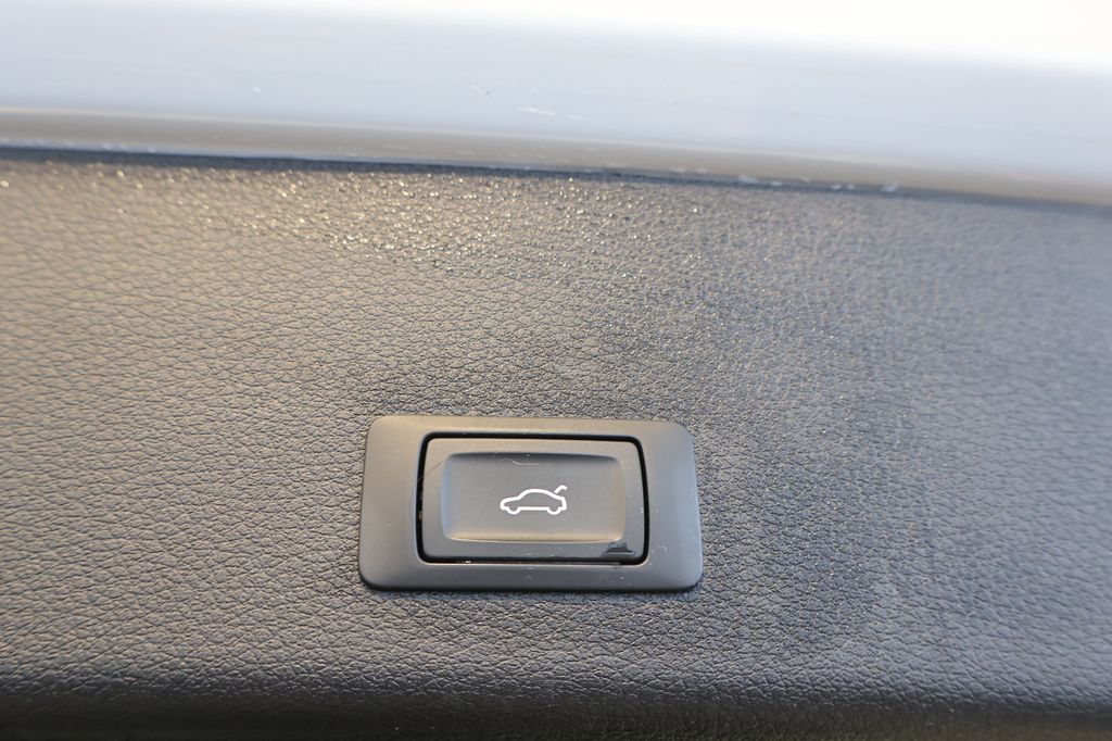 Audi e-tron 2022