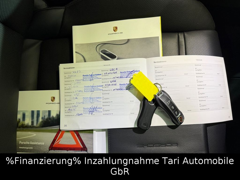 Porsche Cayenne 2021