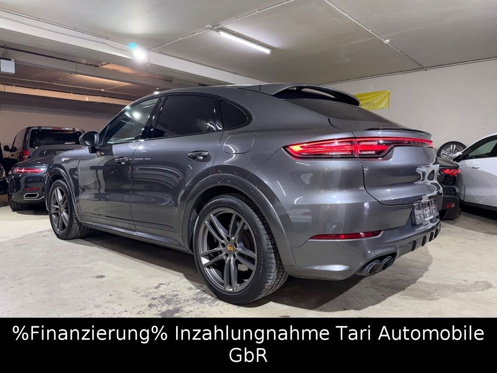 Porsche Cayenne 2021