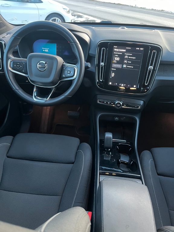 Volvo XC40 2022