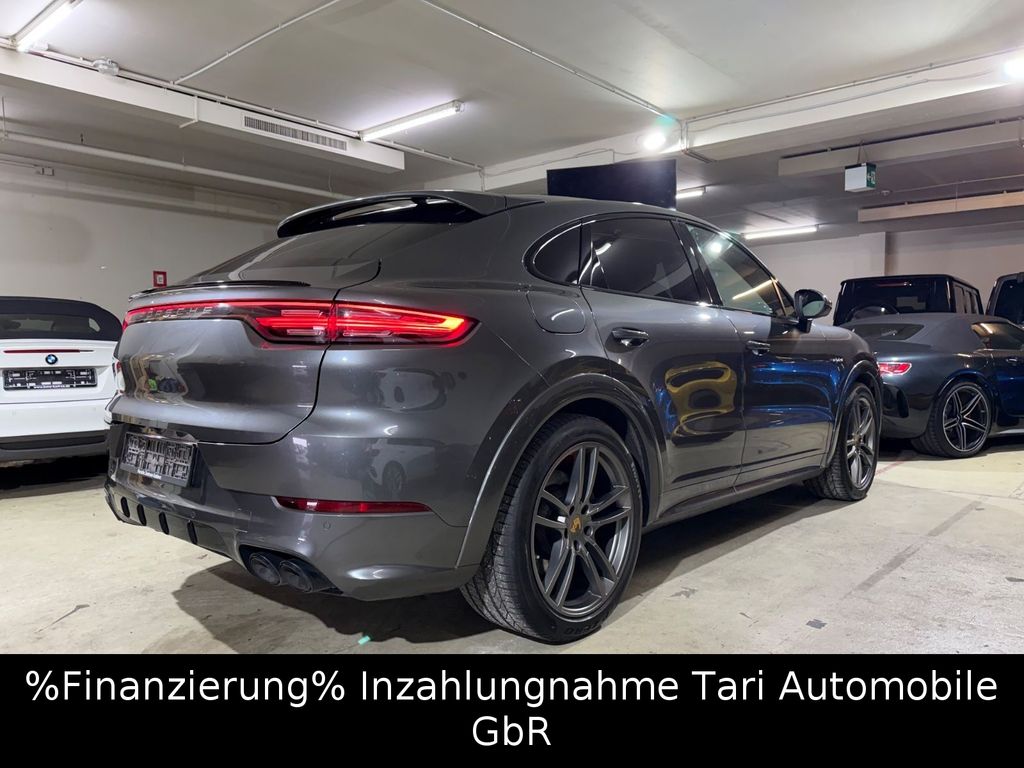 Porsche Cayenne 2021