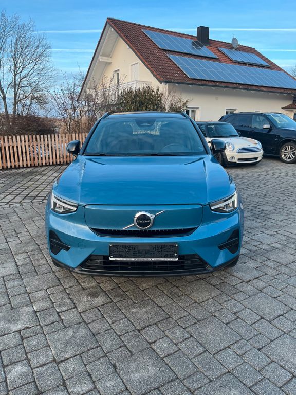 Volvo XC40 2022