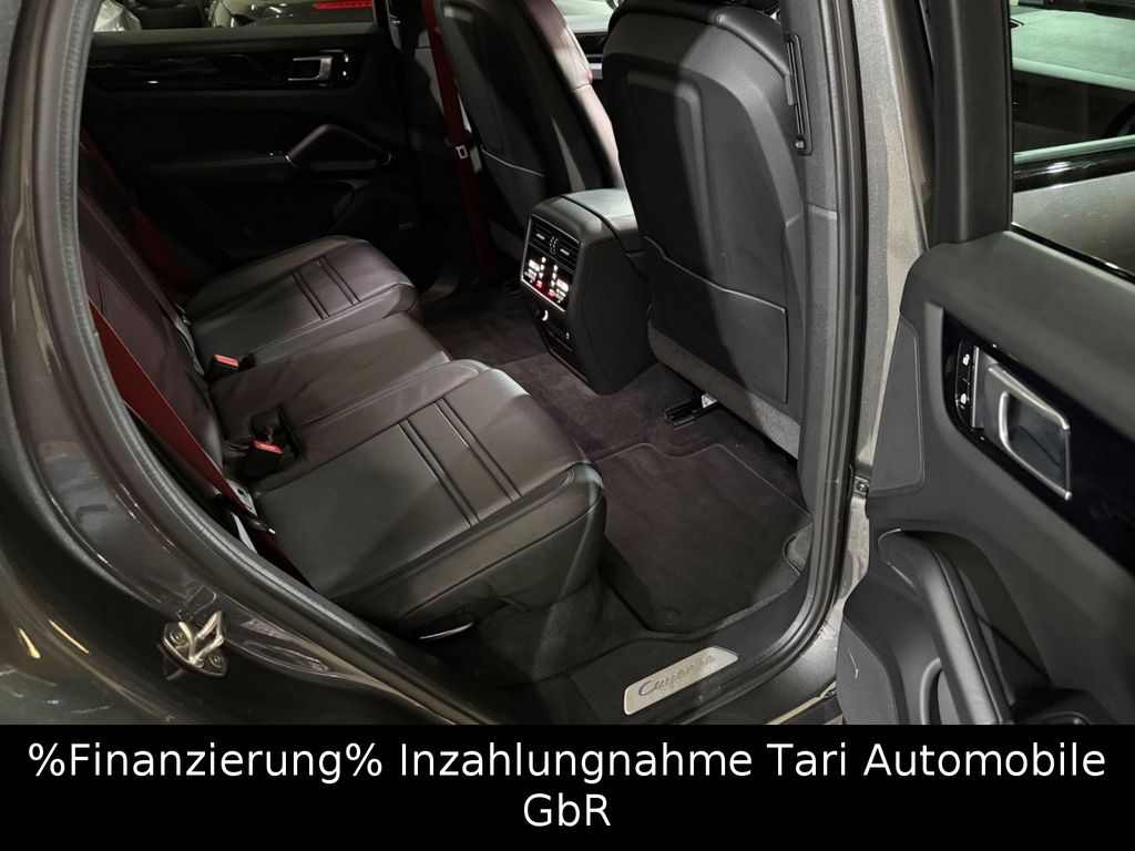 Porsche Cayenne 2021