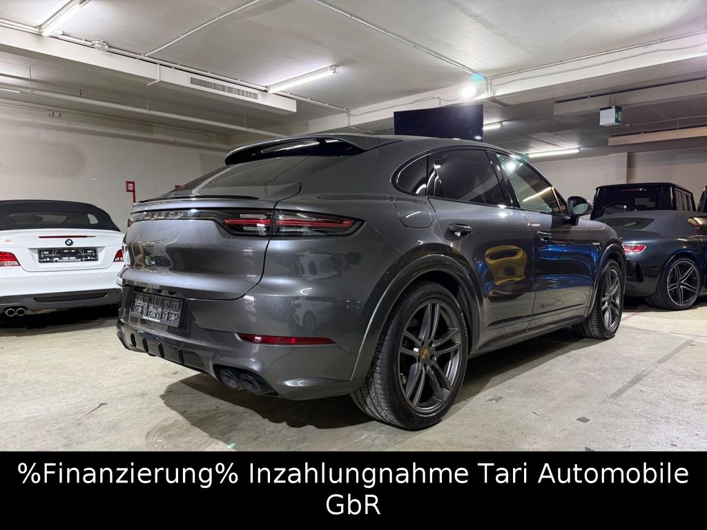 Porsche Cayenne 2021