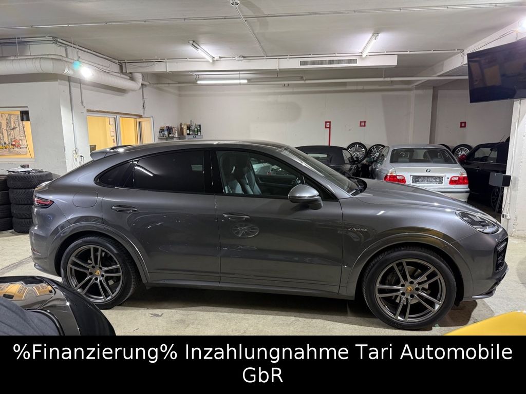 Porsche Cayenne 2021