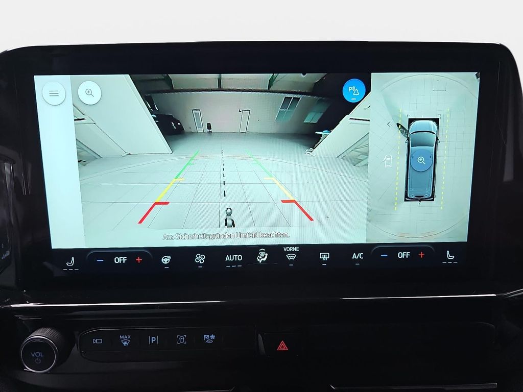 Ford Tourneo Custom 2025