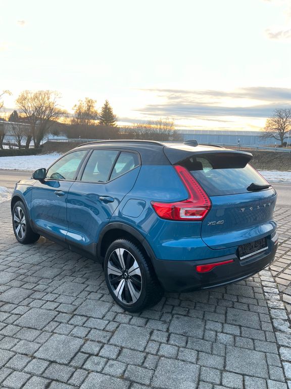 Volvo XC40 2022