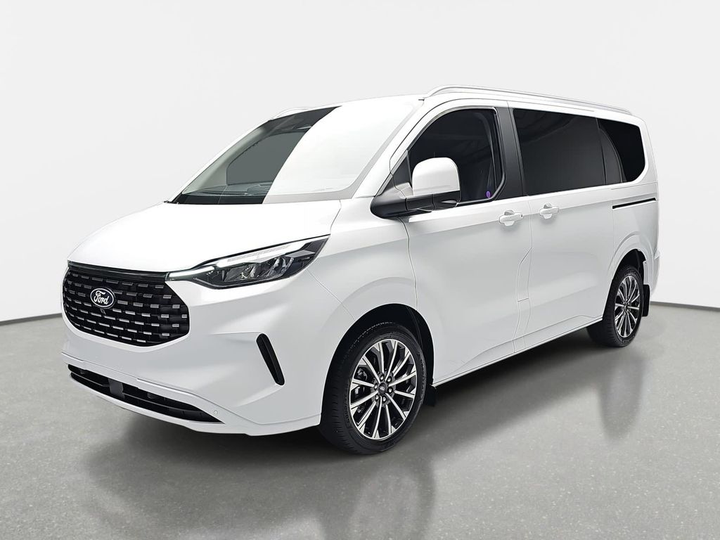 Ford Tourneo Custom 2025