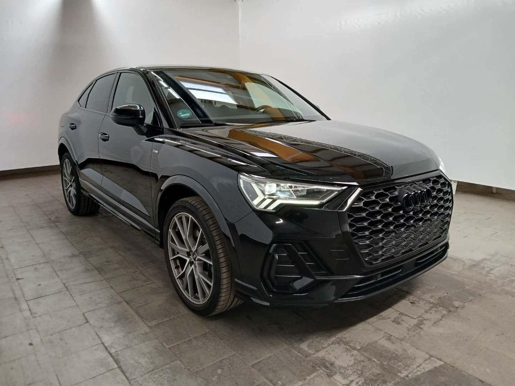 Audi Q3 2021
