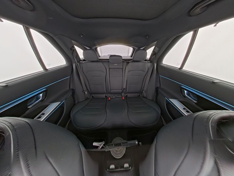 Mercedes-Benz E 300 2024