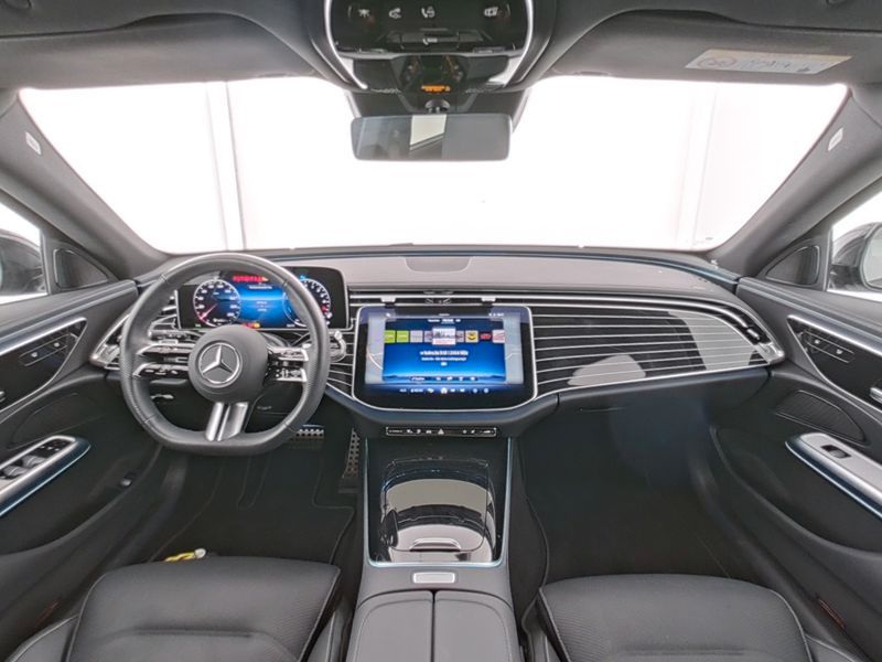Mercedes-Benz E 300 2024