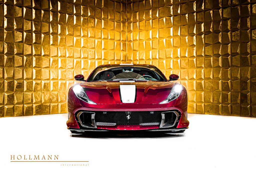 Ferrari 812 2022