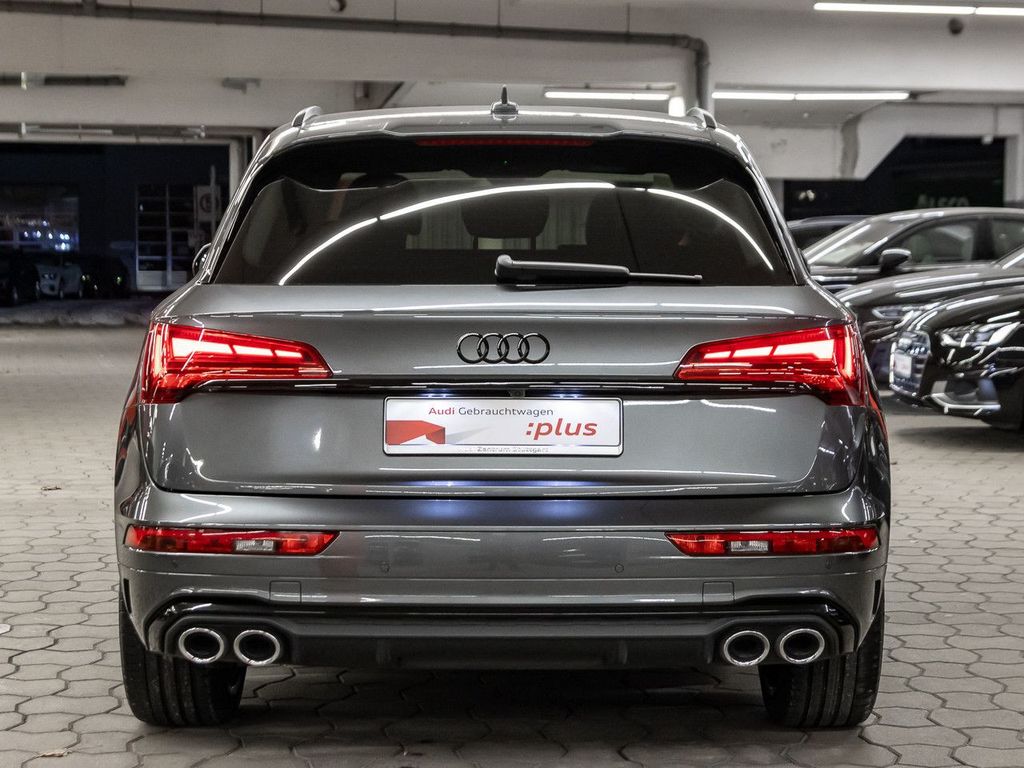 Audi SQ5 2022