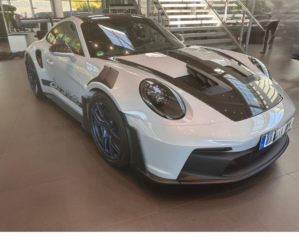 Porsche 992 2025